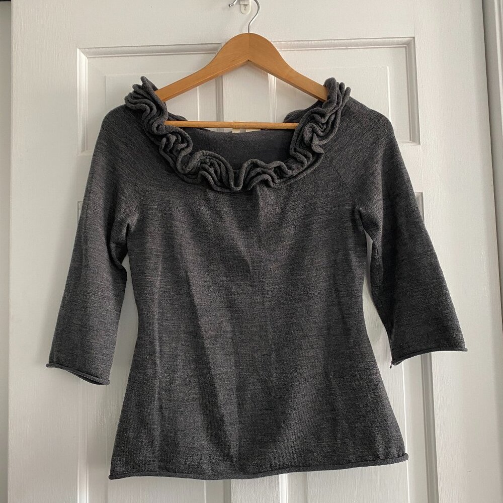 MOTH Anthropologie charcoal heather ruffle neck sweater, size XS